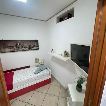 アパート Annarella